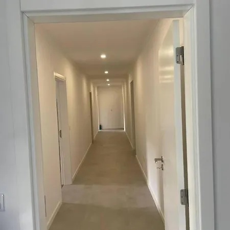 Lourivillage 아파트 봄바랄