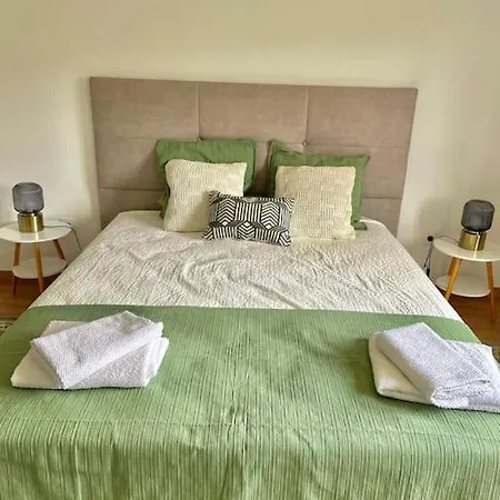 Lourivillage 아파트